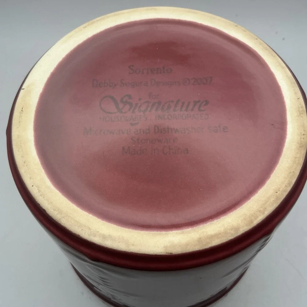 Signature Sorrento Ruby Red Canister Medium Debby Segura 2007 with Lid